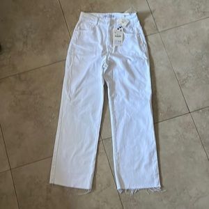 White Zara high waisted, straight leg, and size 4